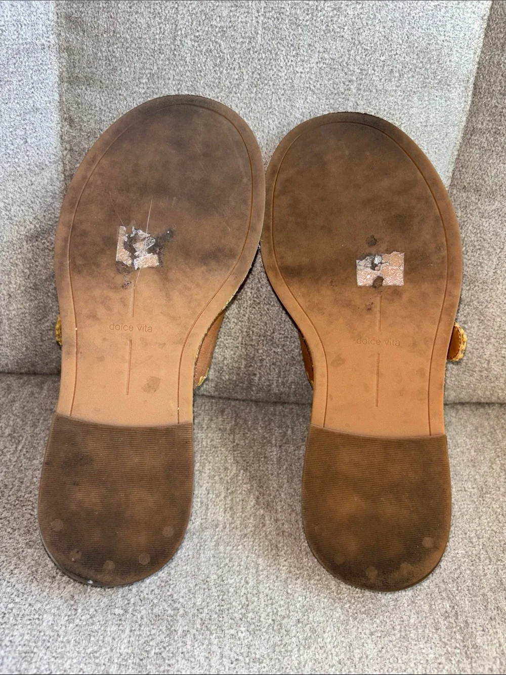 Dolce Vita Wanika Sandals In Brown Nubuck